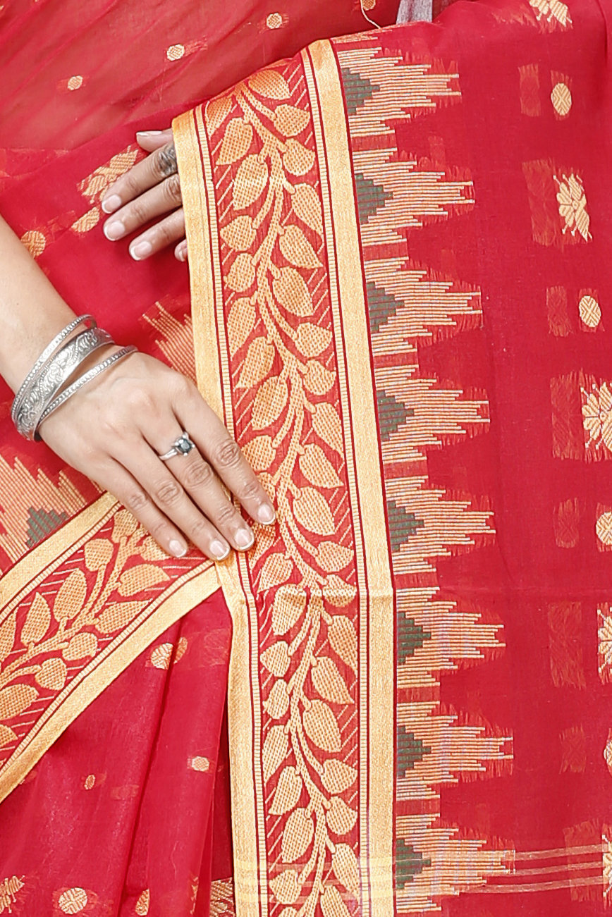Red Pure Cotton Gunjan Tant Saree (932)